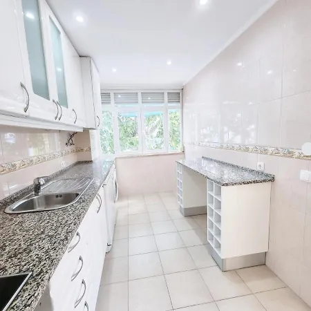 Apartamento T2 - Carcavelos - Cascais * Oeiras